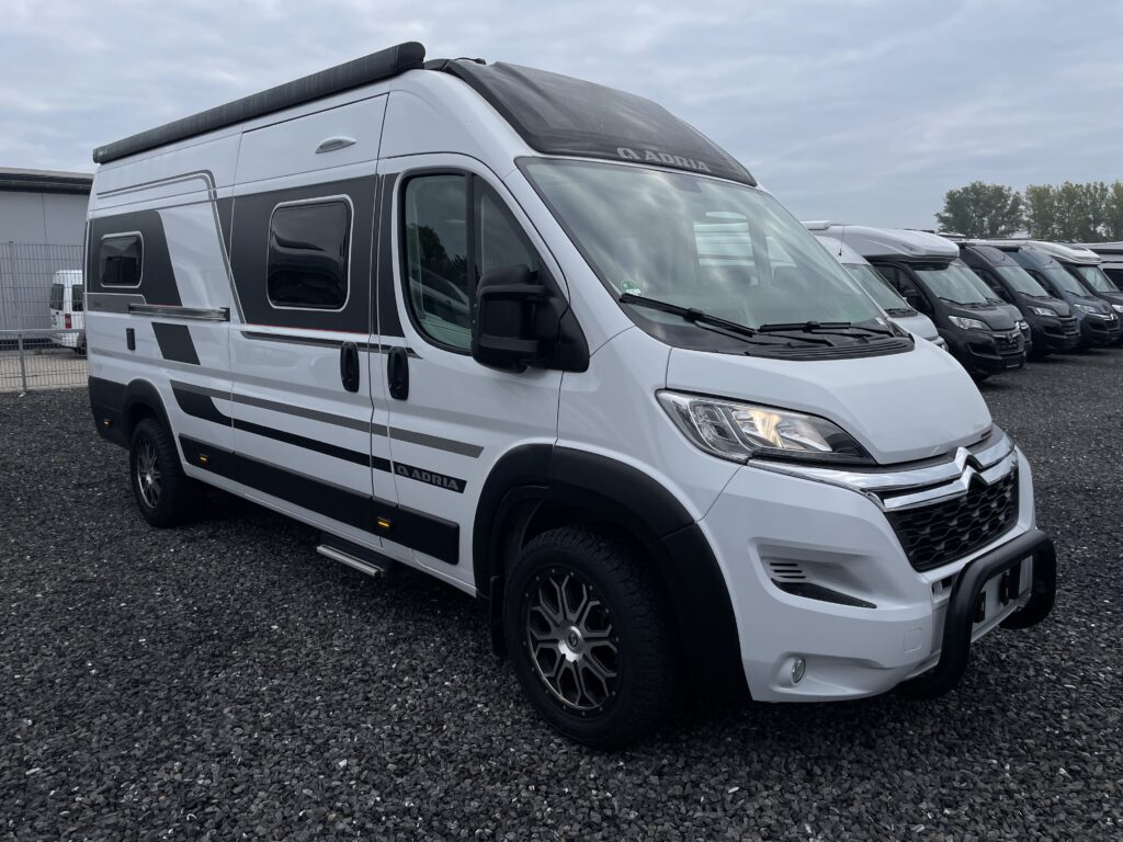 ADRIA 640 SGX TWIN SUPREME