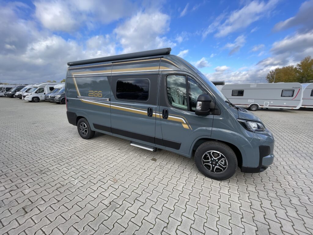 BÜRSTNER Campeo C 600 B 66